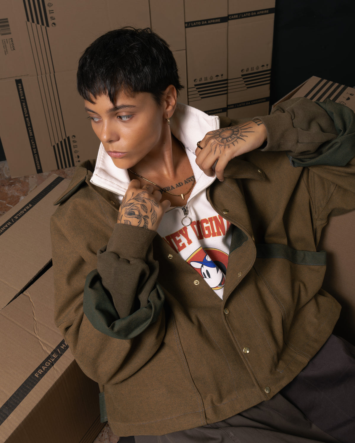 LIGHT OUTERWEAR textum 1