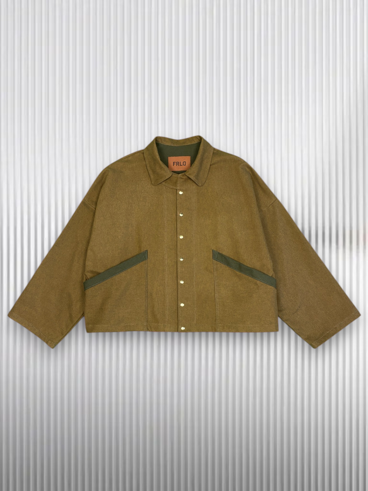 LIGHT OUTERWEAR textum 1