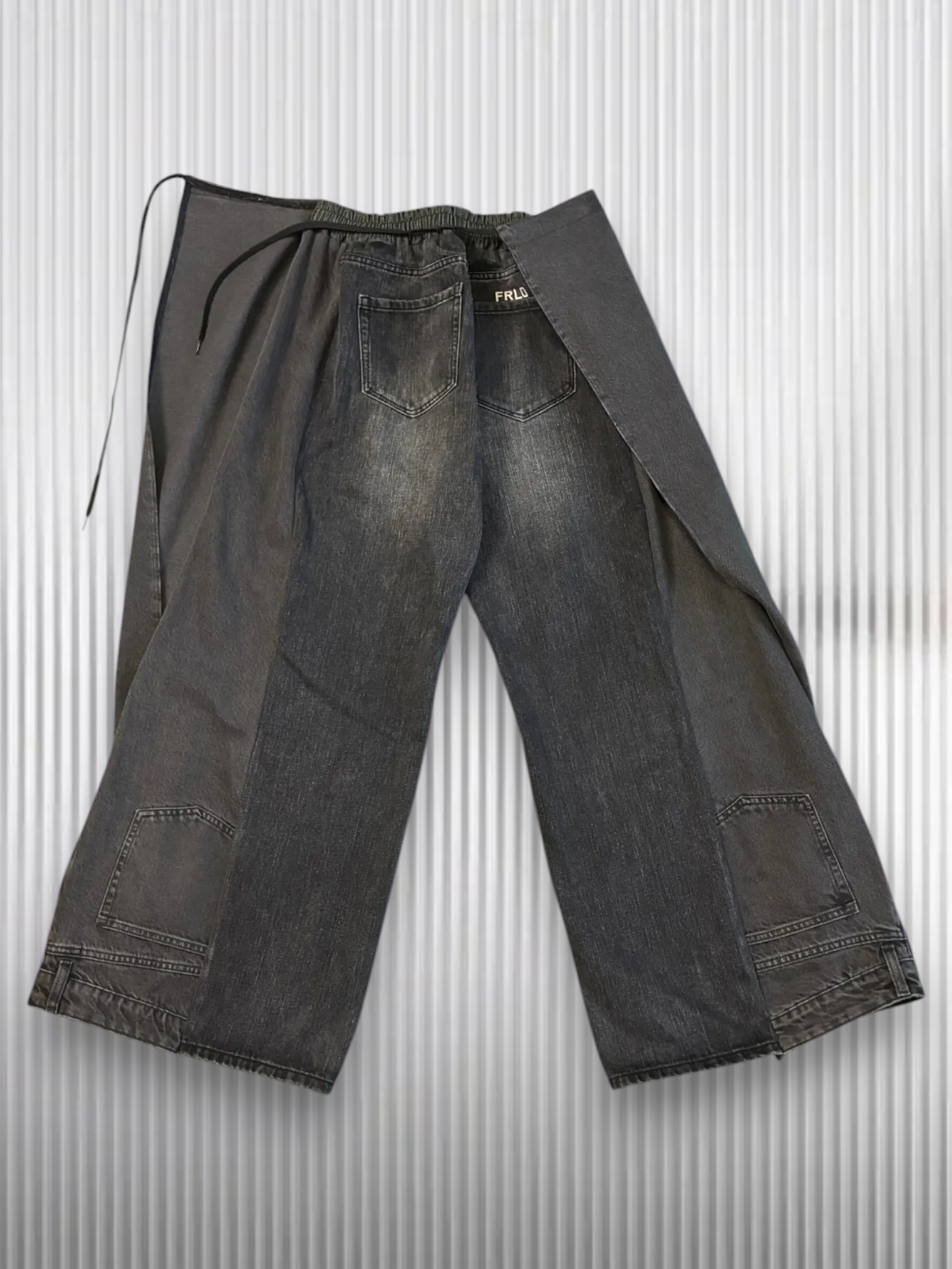 PANTALONI scramble